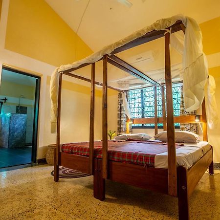 Jamboland-Diani Villa Diani Beach Exteriör bild