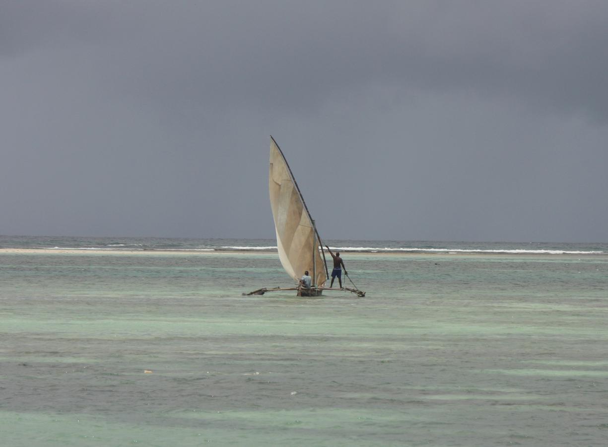 Jamboland-Diani Villa Diani Beach Exteriör bild